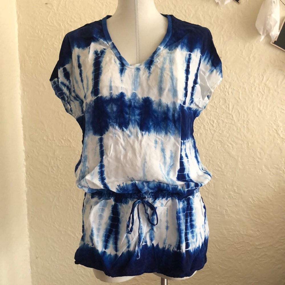 C&C California Blue White Tie Dye Tunic Top Tee Shirt Blouse